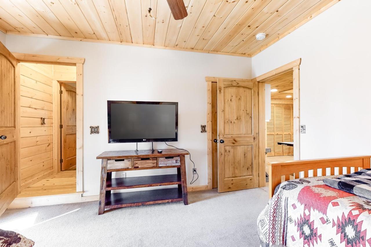 Bearfoot Lodge エリジェイ エクステリア 写真