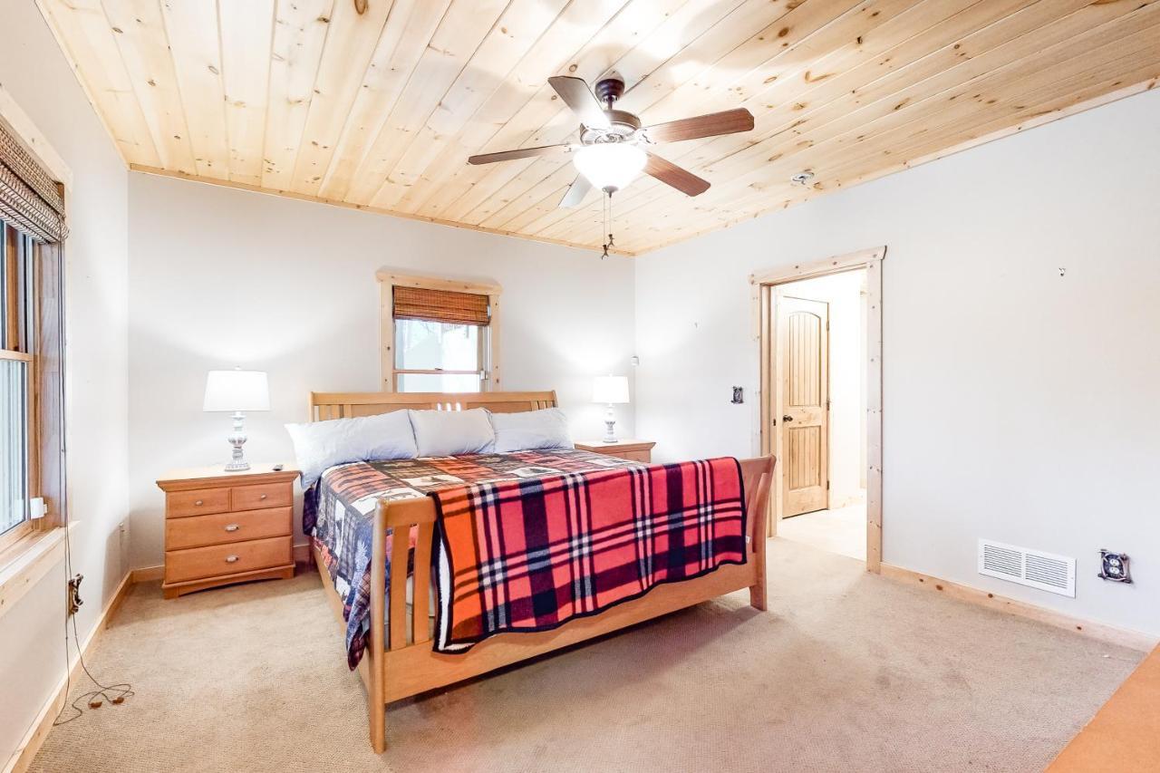 Bearfoot Lodge エリジェイ エクステリア 写真
